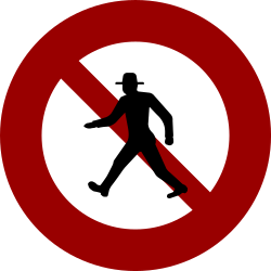 禁止行人通行 · No pedestrians allowed