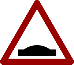 路面高突 · Raised road surface